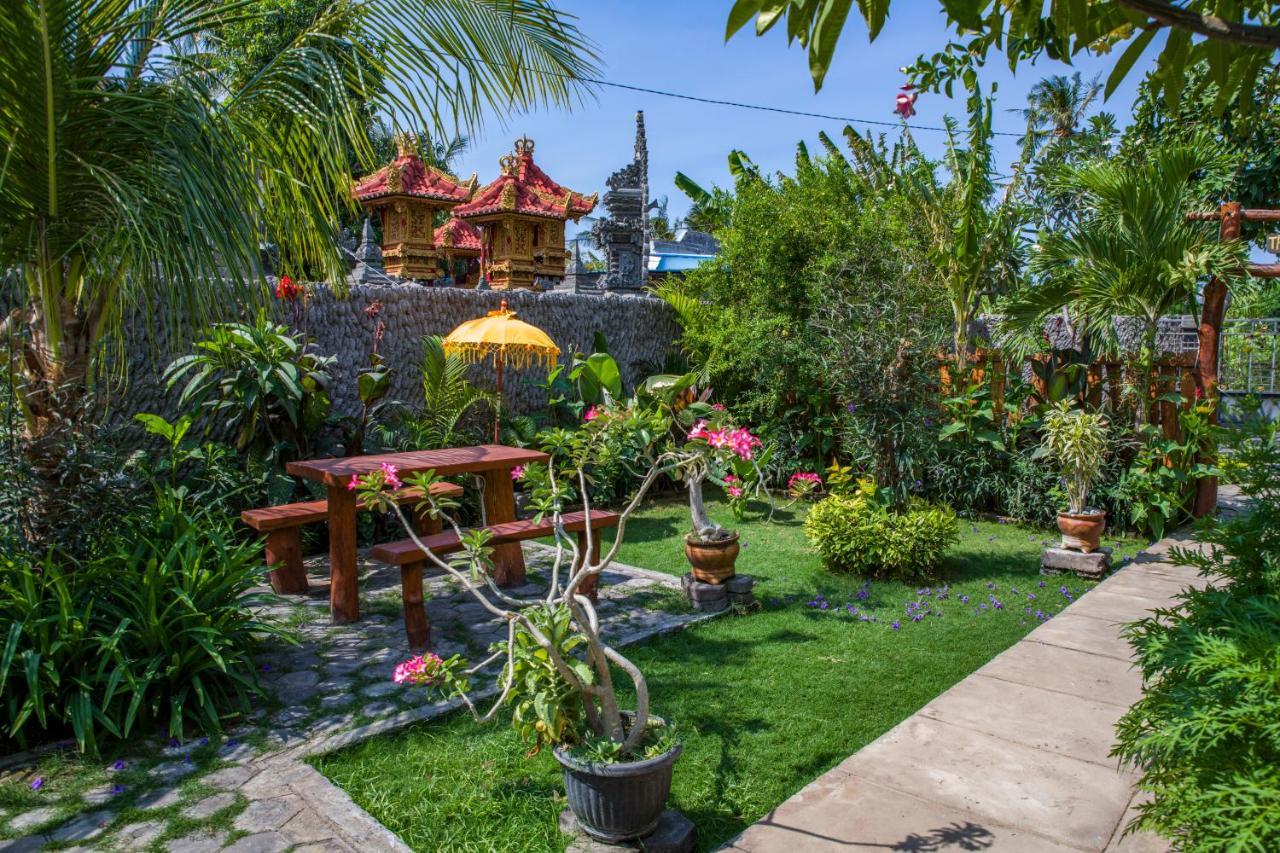 Van Santri Homestay Pemuteran Exterior foto