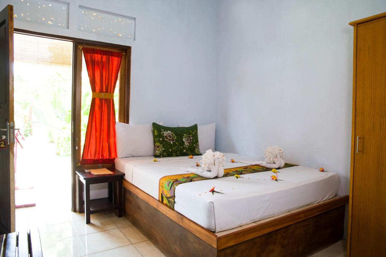 Van Santri Homestay Pemuteran Exterior foto