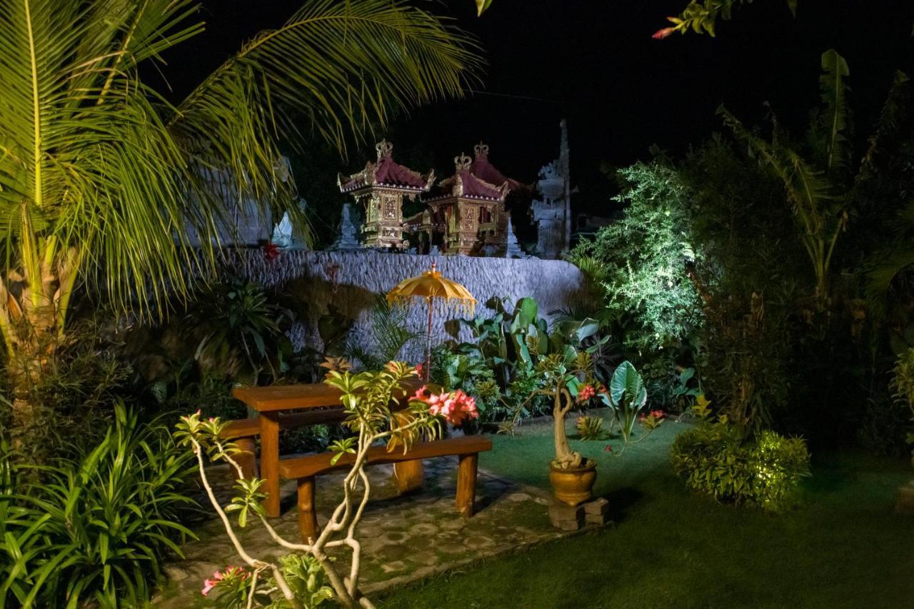 Van Santri Homestay Pemuteran Exterior foto